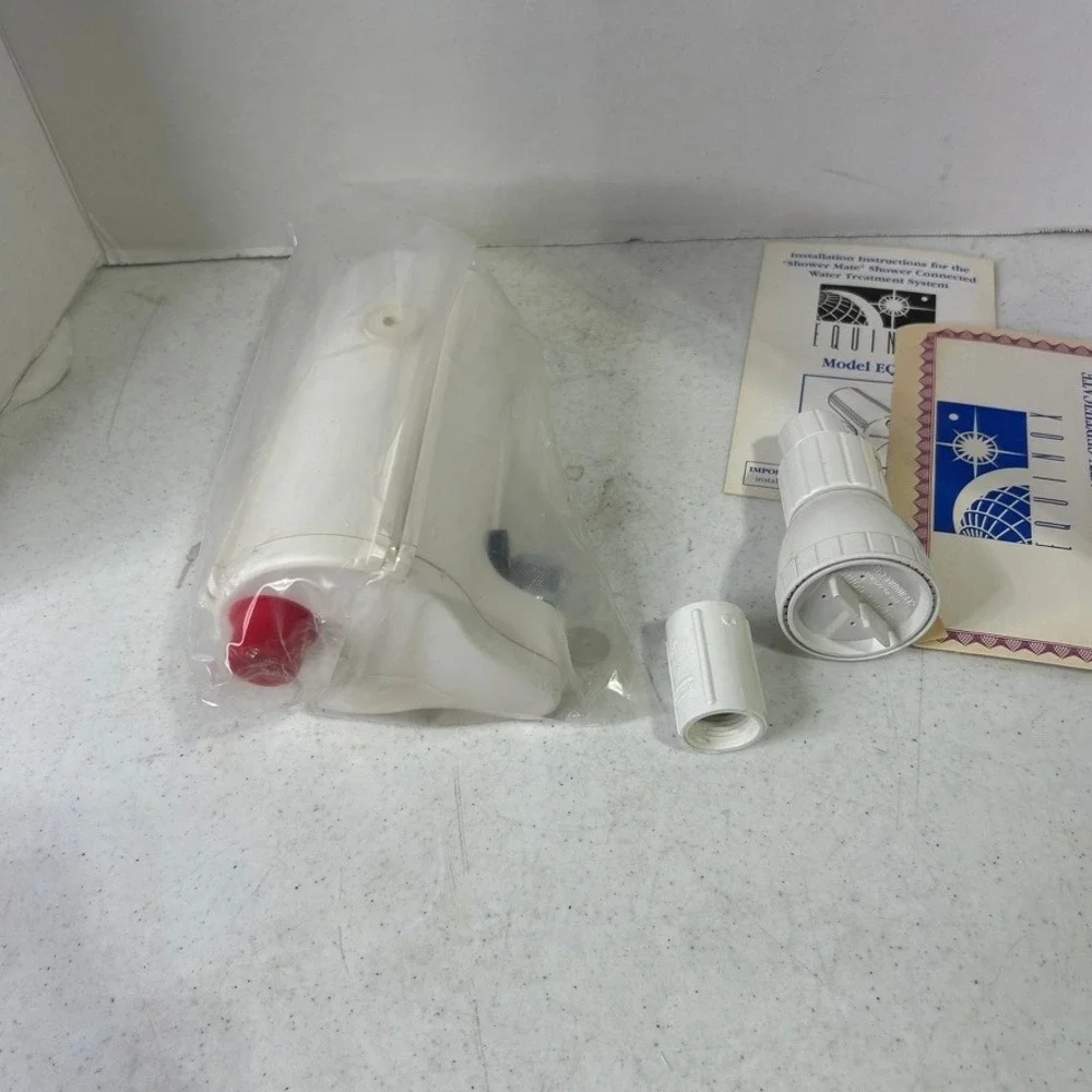 Equinox Shower Mate Model EQ-40 Water Treatment System Filter White Vintage USA